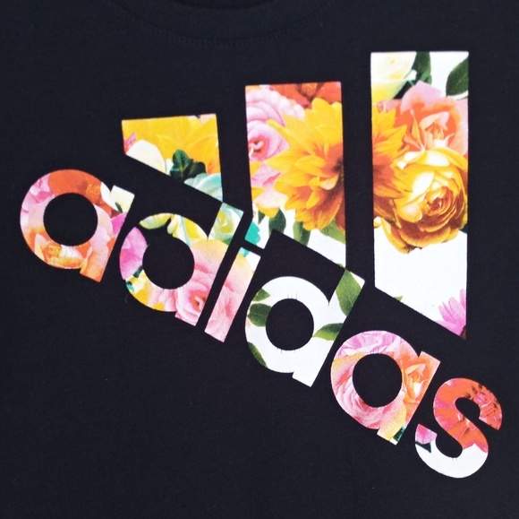 Adidas Floral Logo Performance black xs Tee - Picture 2 of 4